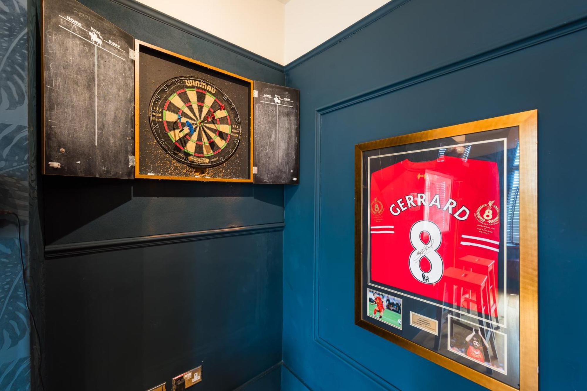 City Retreat, Spacious 4 Bed House, Games Room, Parking, Hot Tub & Bbq 卡迪夫 外观 照片